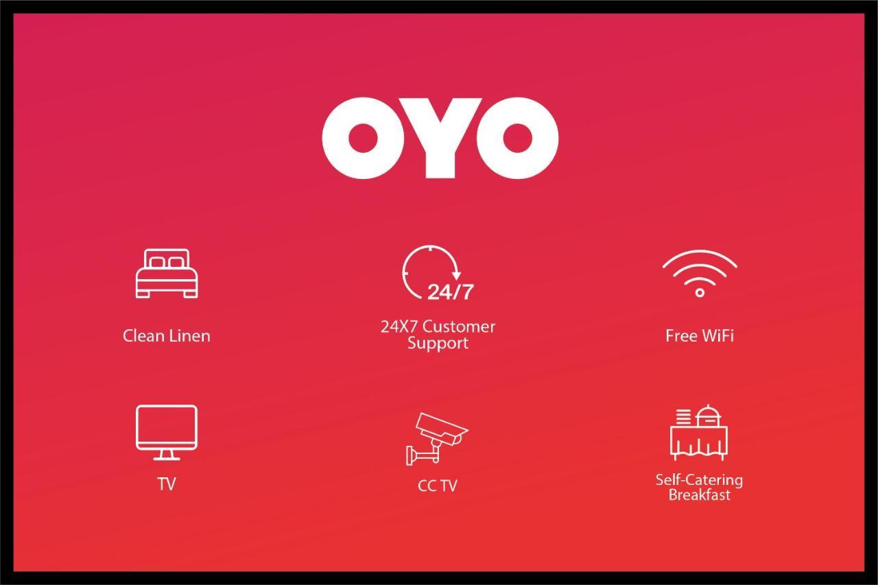 Oyo 46744 Hotel Yash New Delhi Exterior photo